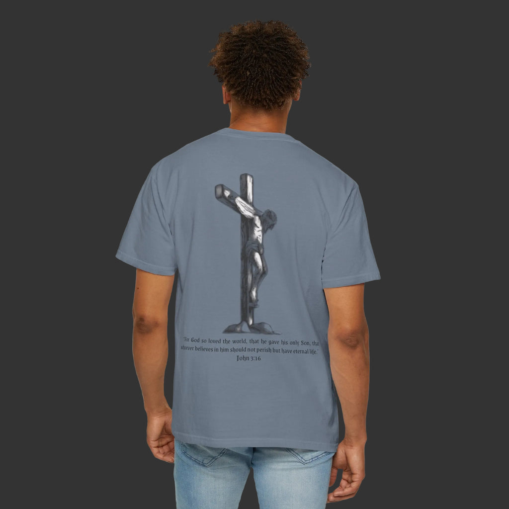 John 3:16 in Hebrew | Crucifix T-shirt